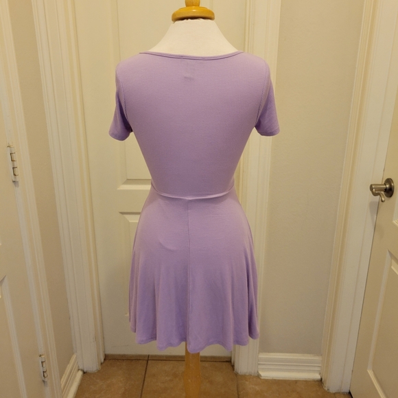 Publik Lavender Knit Short Sleeve Dress Crossover Neckline Ladies Small - Picture 2 of 6